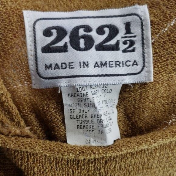 Vtg 262 1/2 Gold‎ Acrylic Long Sleeve Small Top Blouse - Picture 8 of 8